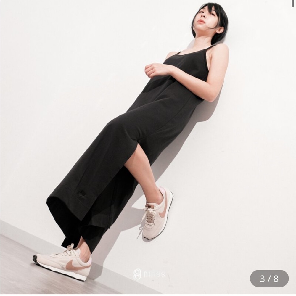 M Black Nike Sportswear Jersey dress